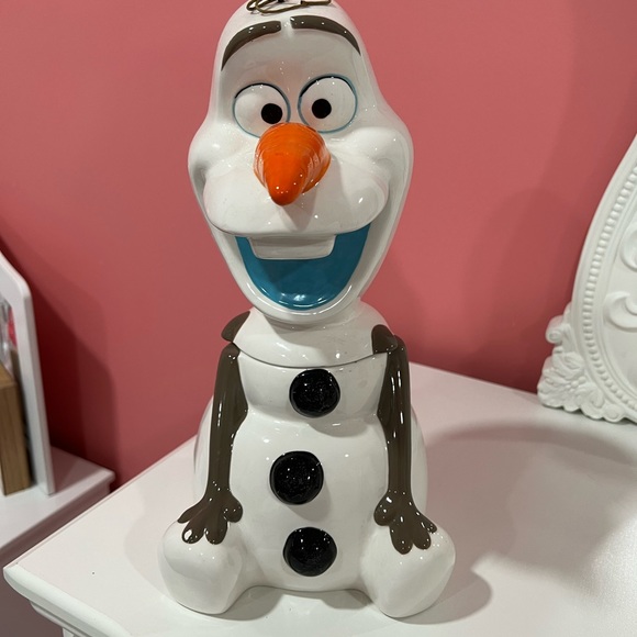 Olaf cookie jar